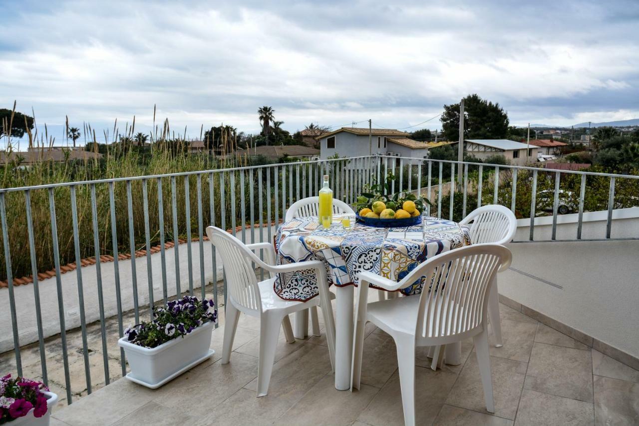 Casa Pomelia Apartment Кастеламаре дел Голфо Екстериор снимка